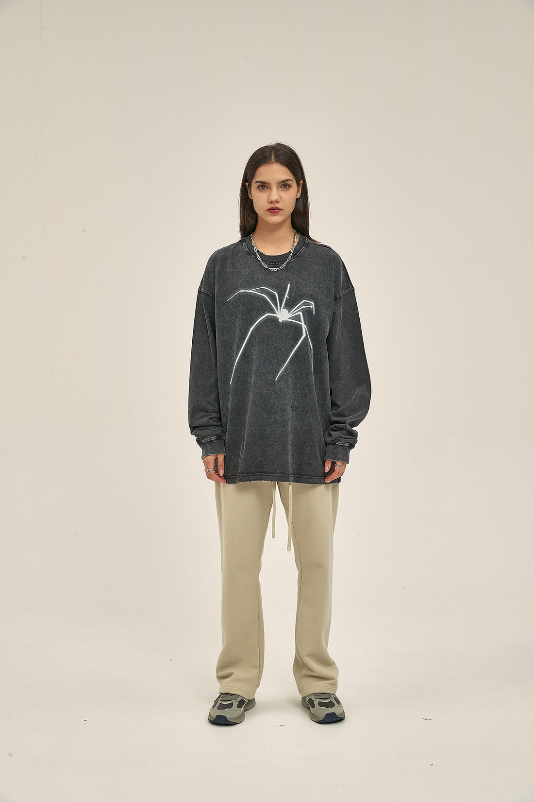 250G Washed Spider Print Women Long-Sleeved Sweatshirt
